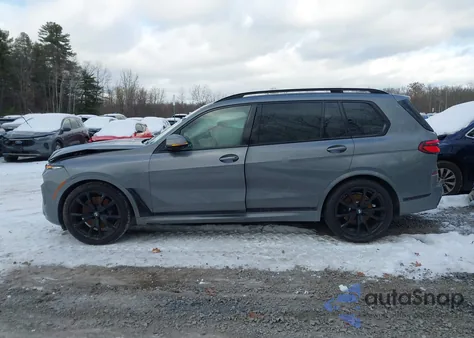 2023 BMW X7 xDrive40I из США, поврежденный, VIN 5UX23EM04P9R18295